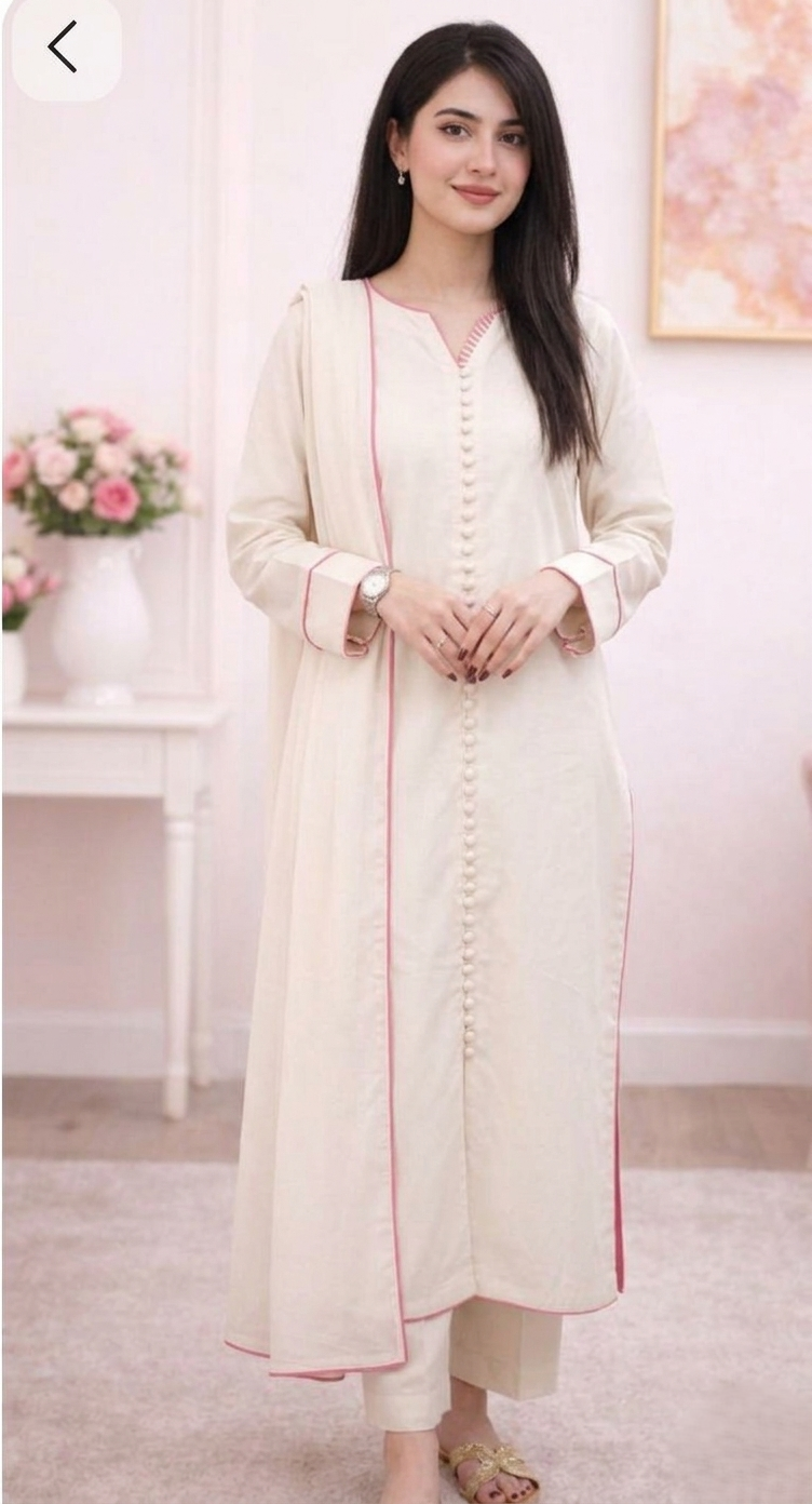 The Rose-Trimmed Ivory Ensemble