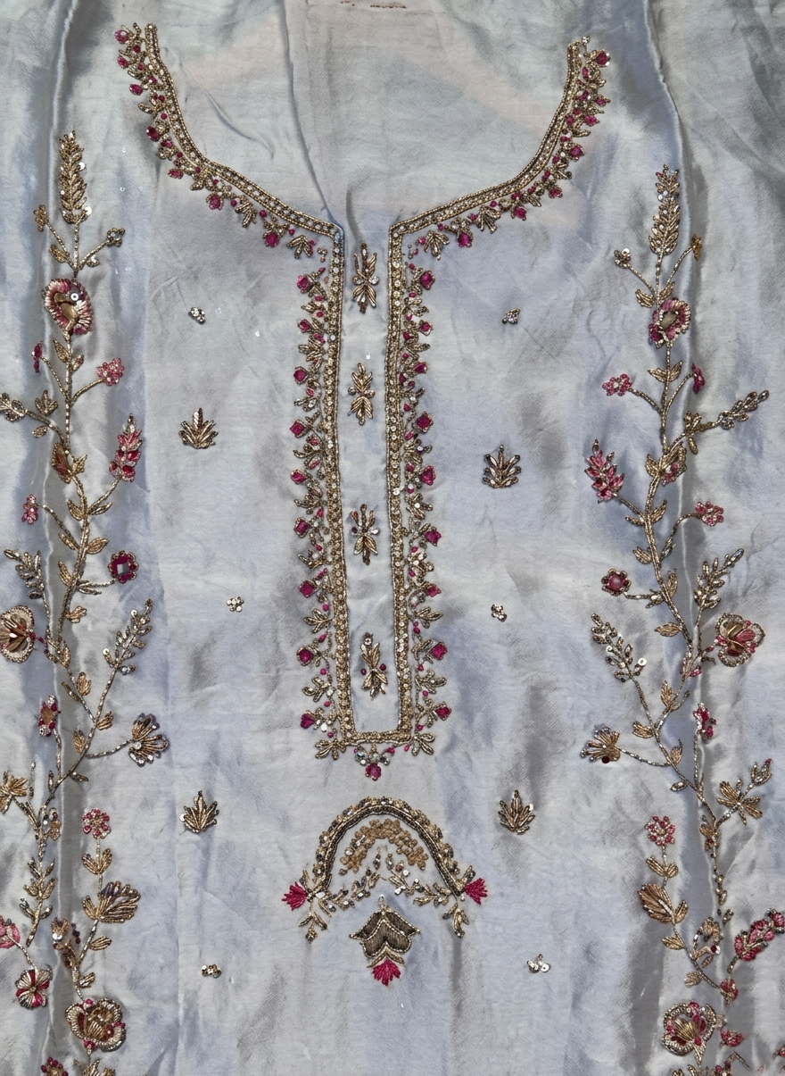Majestic Ivory A-Line Set – Silver Glow & Olive Accent