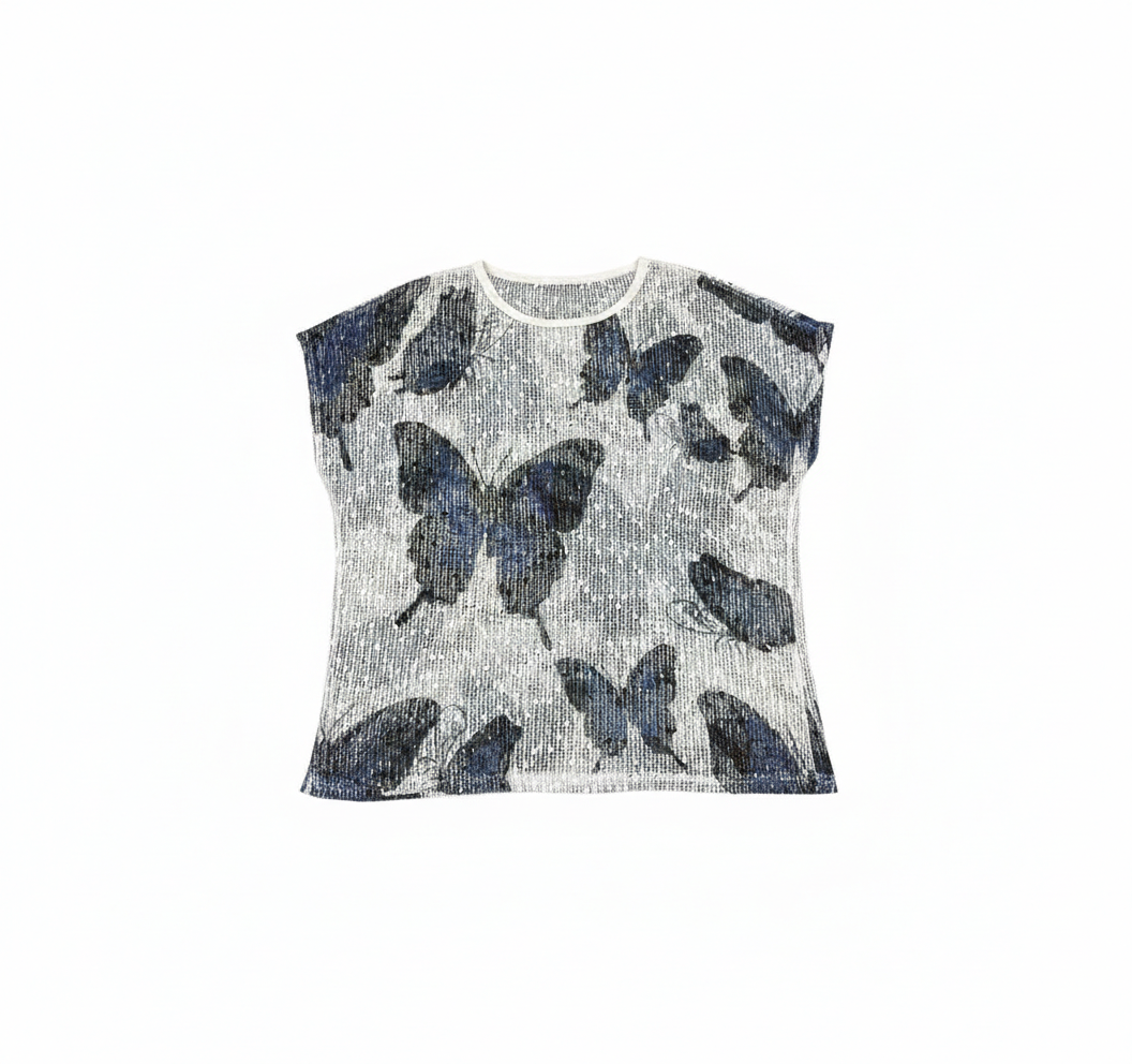 Ashir Studio short shirt made of comfortable cloth, featuring a casual design with short sleeves and a relaxed fit.
